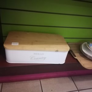 Bread bin