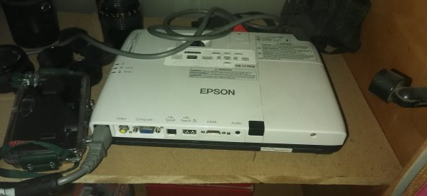 Epson EB-1776W Projector
